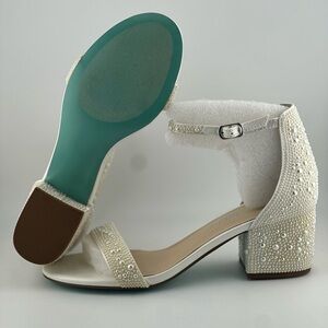 Betsey Johnson Blue Women's Mari Heeled Sandal, White, Size 7.5